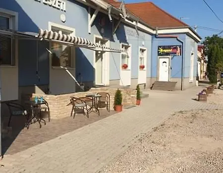 Vandrerhjem Oreg Udvarhaz Rajka